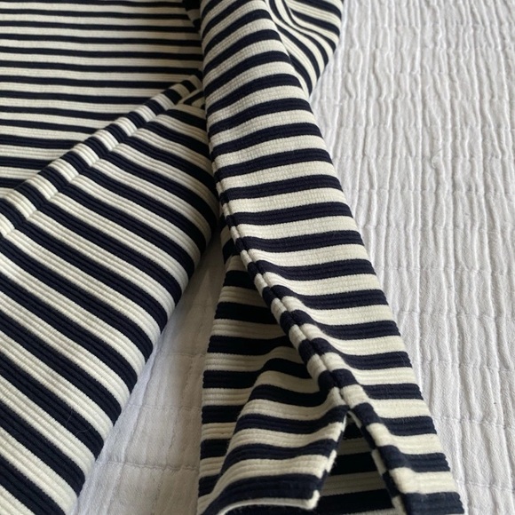 Madewell Gallerists Navy and White Ponte Striped 3/4 Sleeve Top Size XSmall - Picture 7 of 13